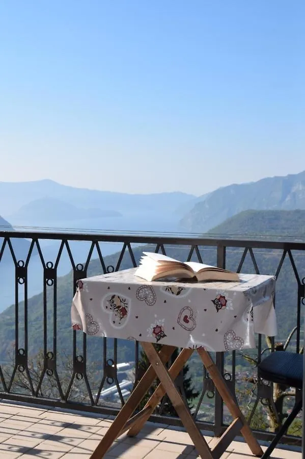 Il Balcone Sul Lago D'Iseo Villa Bossico